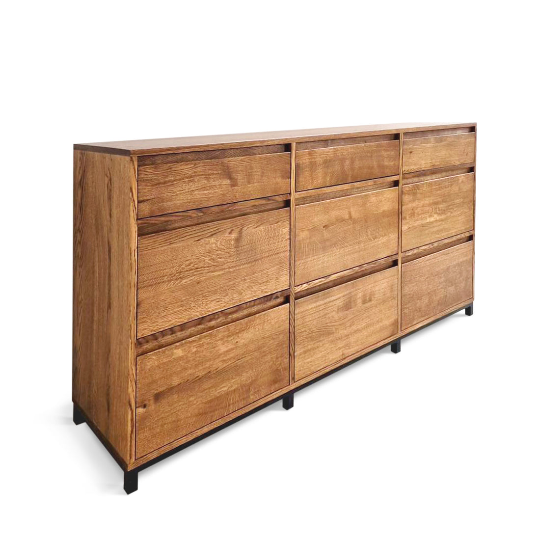 Madeline Eiche Sideboard