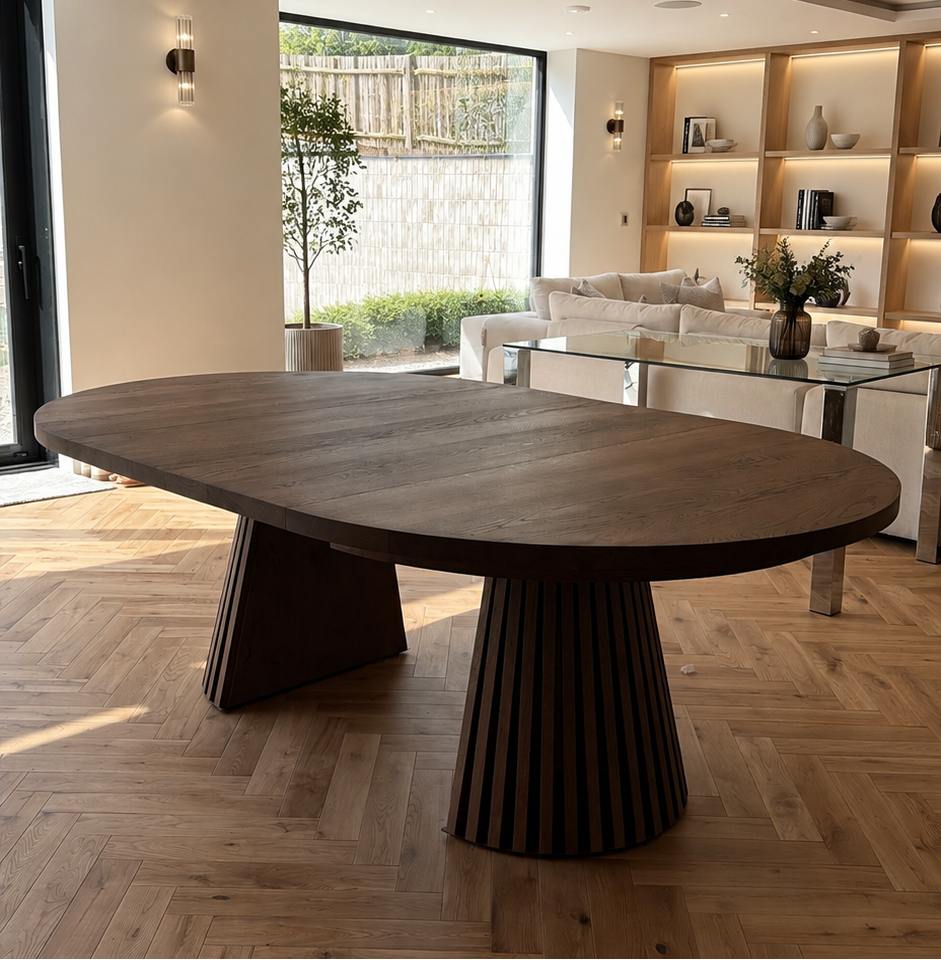 Vivien ausziehbarer runder Esstisch in Chocolate Oak | S10Home